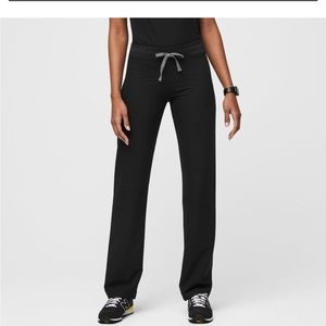 Black figs livingston basic scrub pants